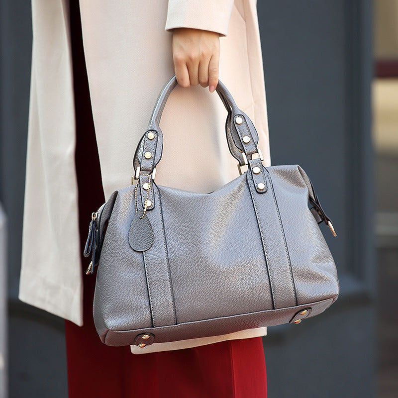 Mode Boston Schultertasche Damen Handtaschen Retro Nieten Design personalisierte Umhängetaschen