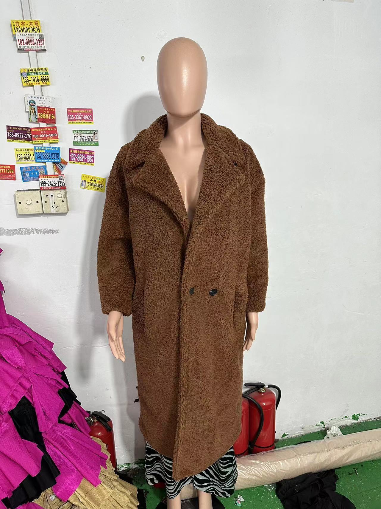 Lapel Lamb Fleece Coat With Pockets Faux Fur Coat Winter