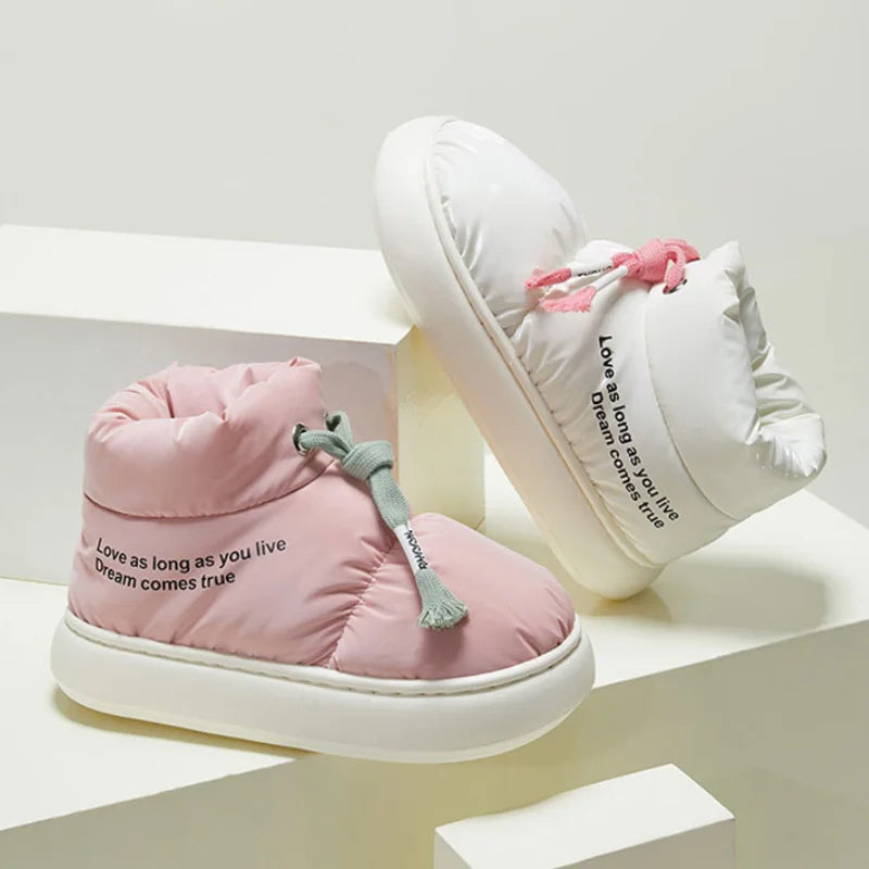 Botas de nieve de felpa gruesas e impermeables para mujer, zapatos de algodón con cordón de invierno para interior y exterior, cómodas y cálidas con suela suave