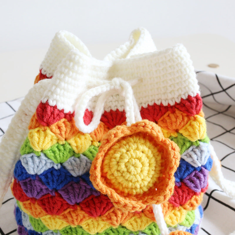 Handgemachte Stricktasche mit modischer Persönlichkeit für Damen