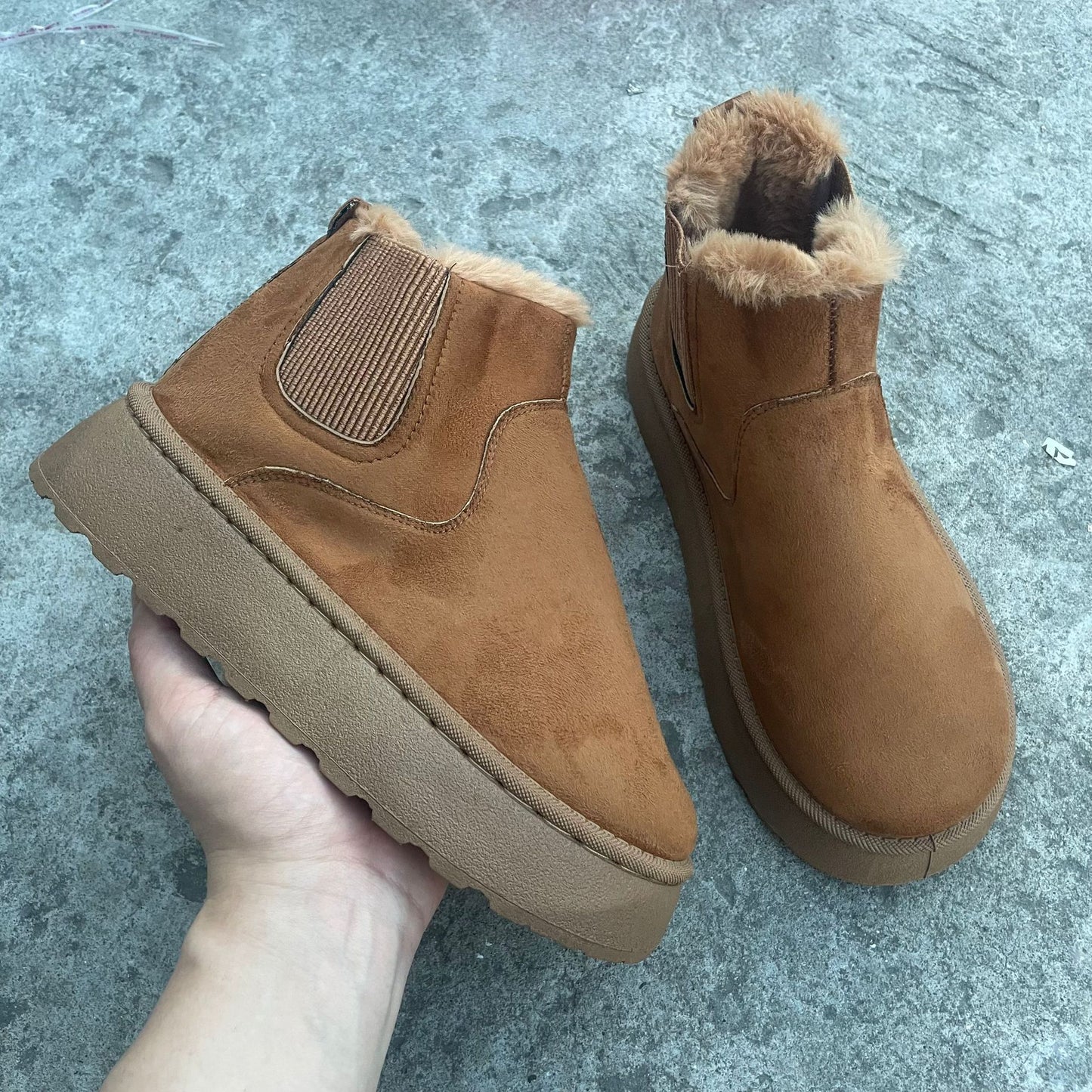Winter-Schneestiefel, modische flache Baumwollschuhe mit dicken Sohlen, runde Zehenpartie, warme Plüsch-Stiefelette für Damen