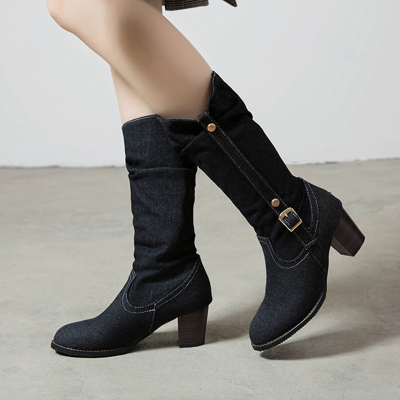 Botas altas de mujer de tacón alto y mezclilla media