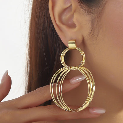 Retro Flower Pearl Earrings Niche