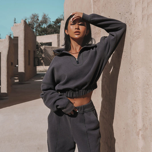 Long Sleeve Turtleneck Sweatshirt Stand Up Zipper Short Top