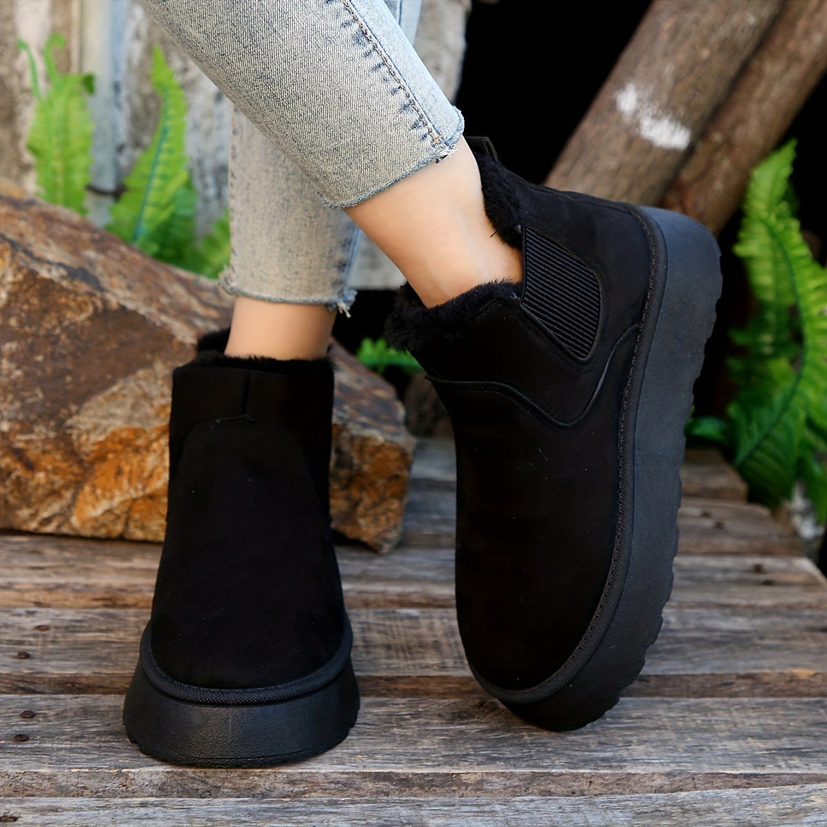 Winter-Schneestiefel, modische flache Baumwollschuhe mit dicken Sohlen, runde Zehenpartie, warme Plüsch-Stiefelette für Damen